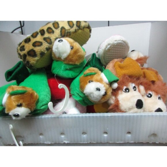 Bundle Of Children's Animal Slippers Assorted Styles And Colors New!!! - Picture 1 of 4